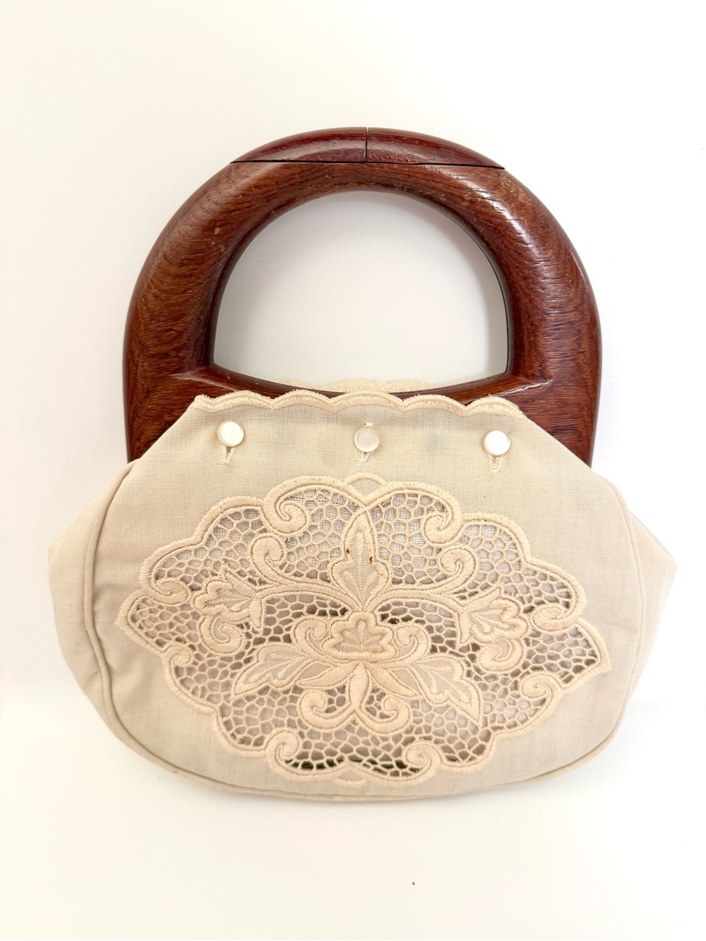 Vintage 70s Bermuda Wood Handle Bag Embroidered Floral Monogram Button